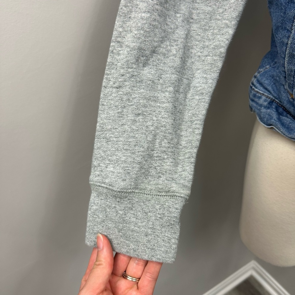 Levi’s Denim Jacket - Picture 9 of 12